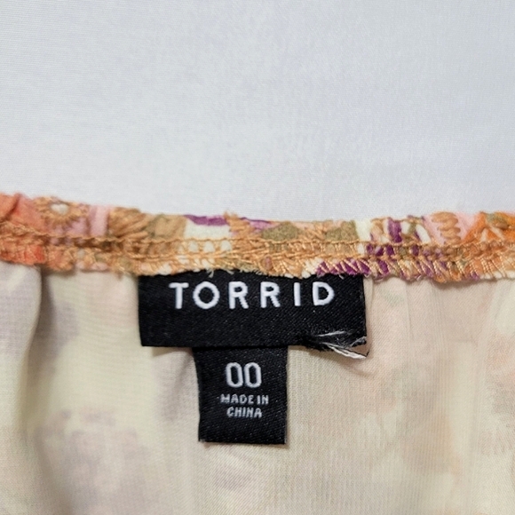 Torrid Georgette Floral Eyelet Smocked Boho Flouncy Milkmaid Coquette Blouse - Picture 6 of 14